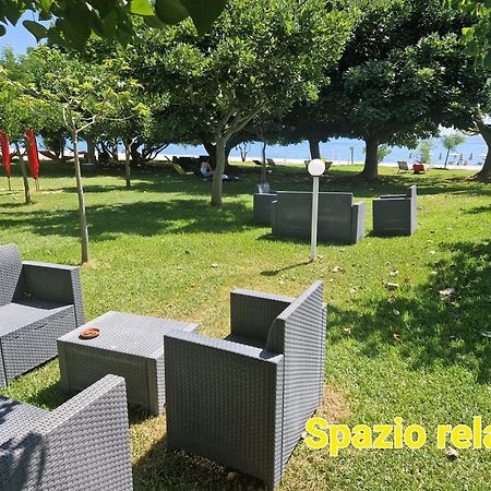 Апартаменти Nina'S House 2 A 300 Metri Dal Mare Santa Caterina Dello Ionio Marina Екстер'єр фото