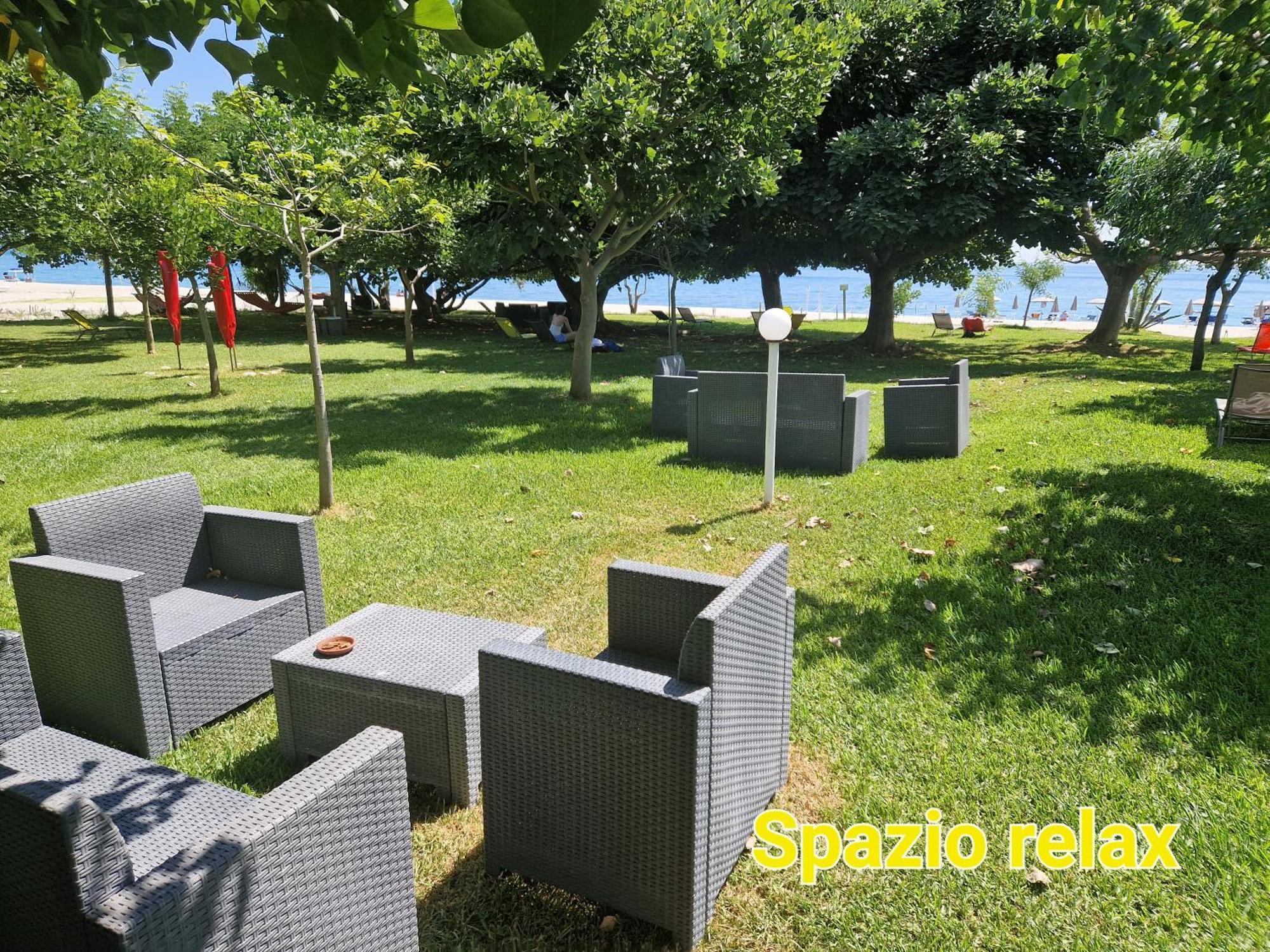 Апартаменти Nina'S House 2 A 300 Metri Dal Mare Santa Caterina Dello Ionio Marina Екстер'єр фото